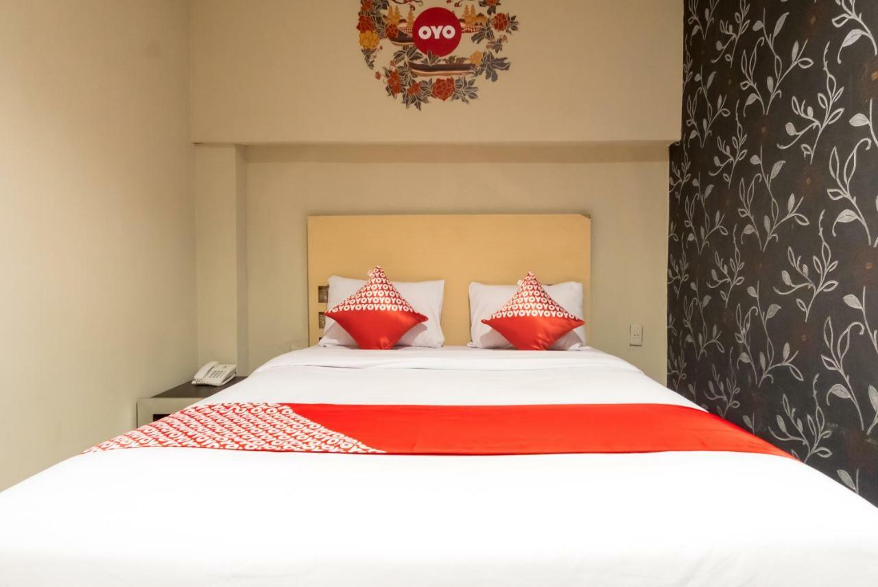Oyo 711 Salam Residence Syariah Μεντάν Εξωτερικό φωτογραφία